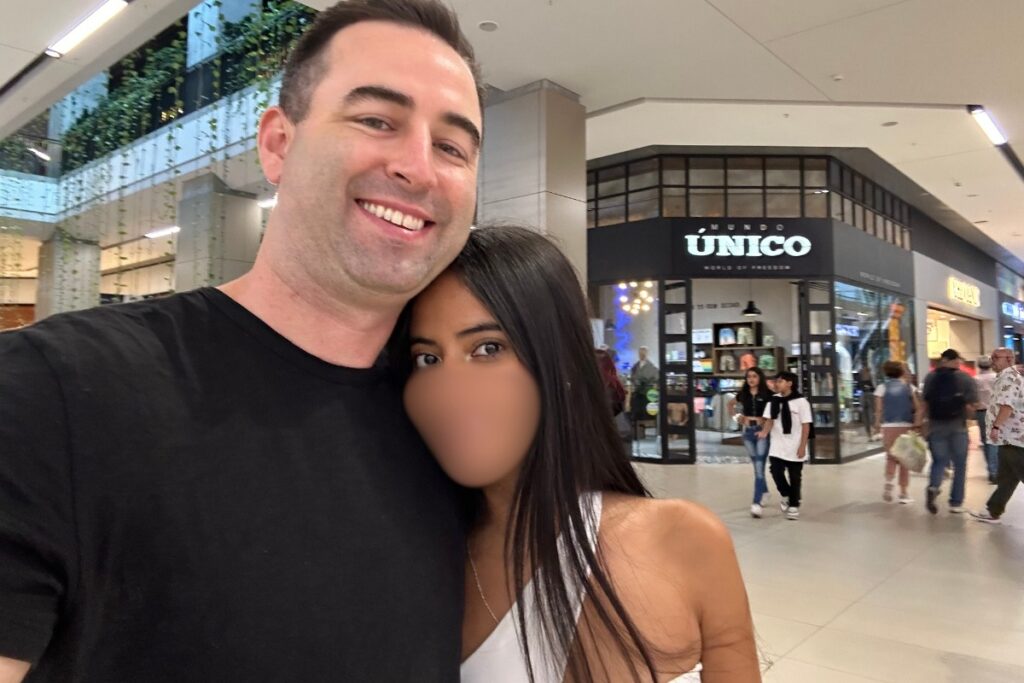 First date between American expat and beautiful Colombia woman in Medellin, that met each other on Instagram.