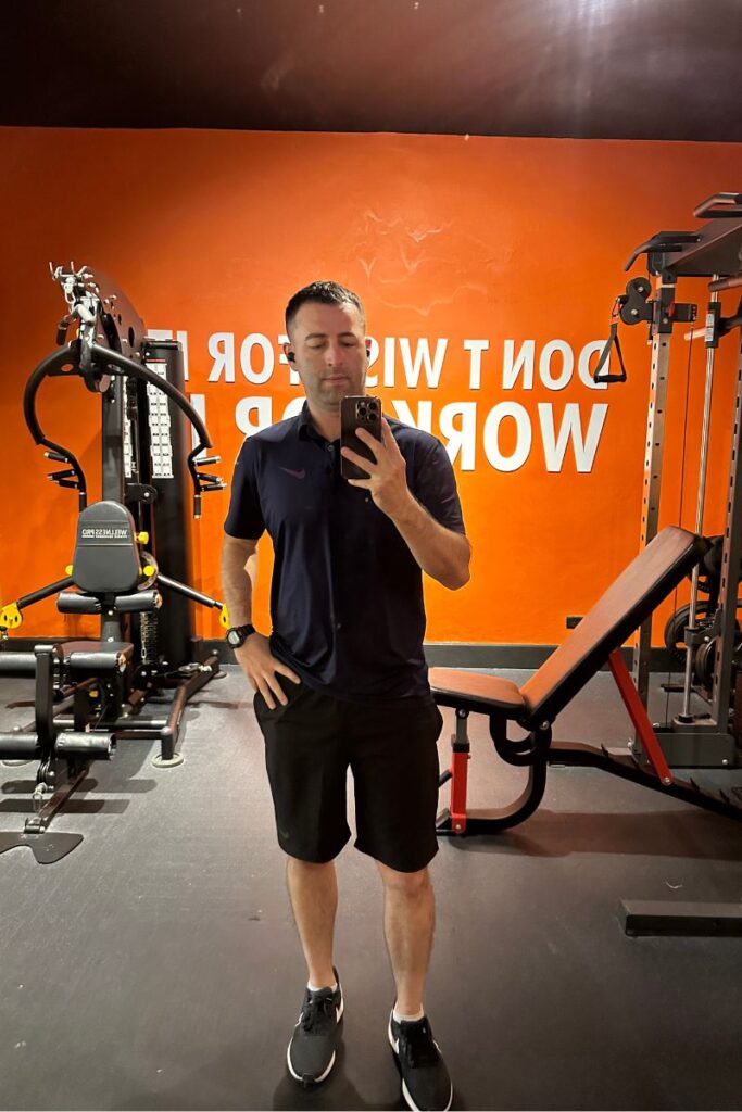 Hotel guest using the gym at the Hodelpa Caribe Colonial Hotel.