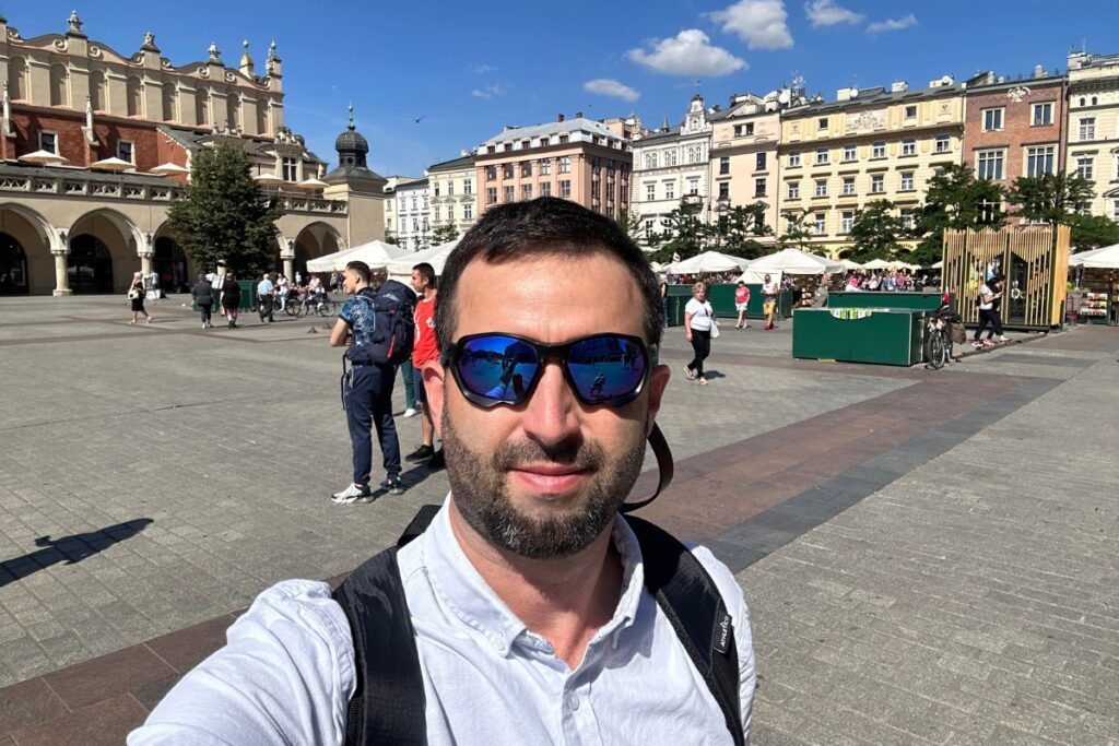 Eric James (me) in Rynek Glowny in Krakow, Poland, a great place to see, find, meet, date, and approach pretty Polish women.